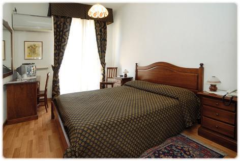 Albergo Vittoria Ovada Extérieur photo